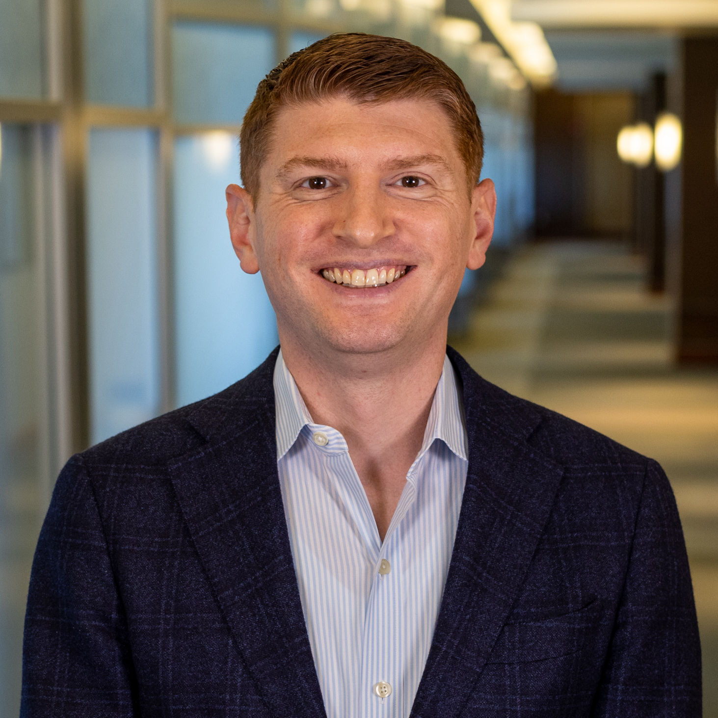 Daniel Trope Headshot square